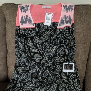 Jessica Simpson dressy top